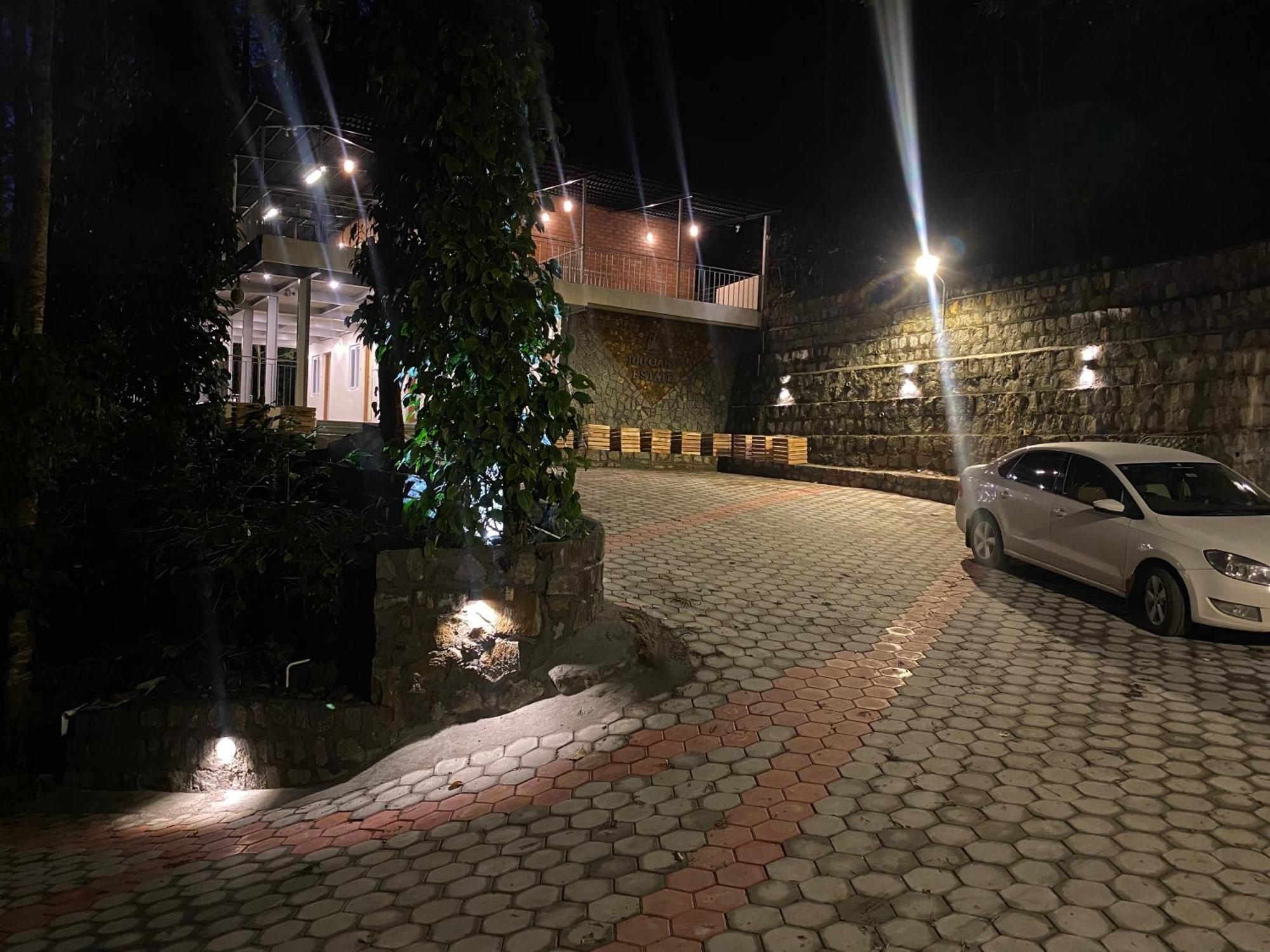 100 Oaks Estate 호텔 예르카우드 외부 사진